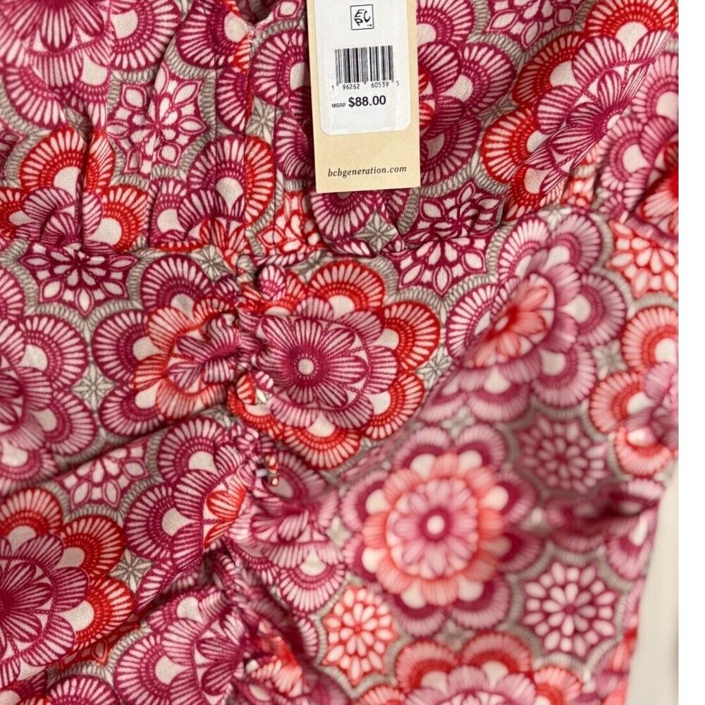 BCBGeneration Long Sleeve Top Fitted V Neck Cropped Blouse NEW M - Picture 6 of 8